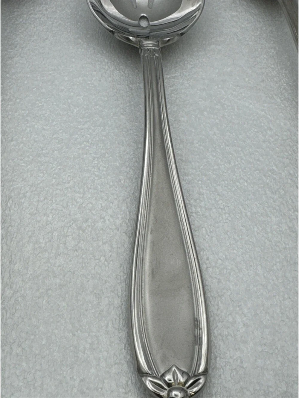 Princess House Barrington 18/10 Stainless Set Serving (2) & Slotted (1) Spoons
